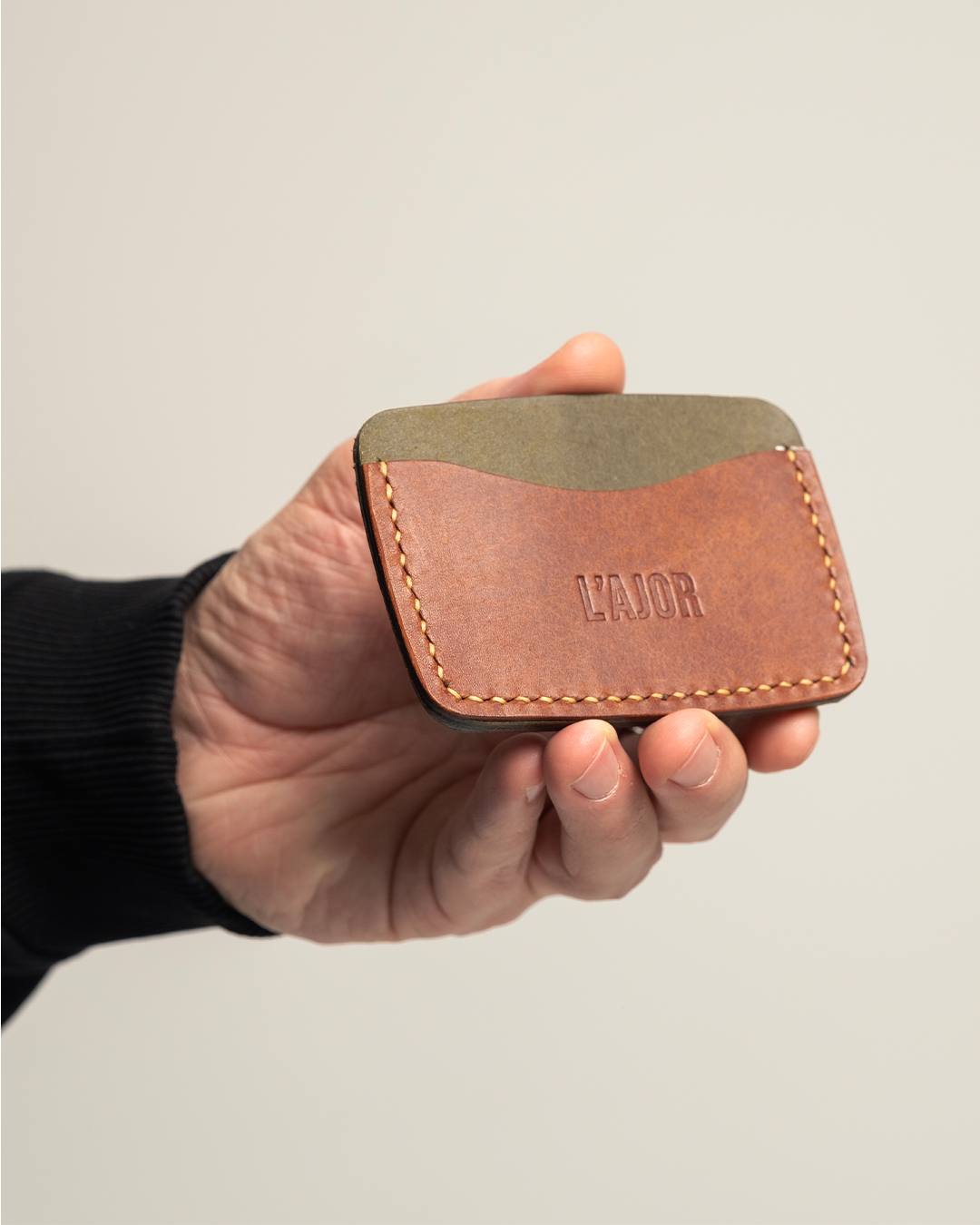 Card Holder 002